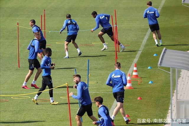 中国台北男篮7分惜败，陈盈骏20分陈盈骏19分，中国男篮半决赛对阵日本